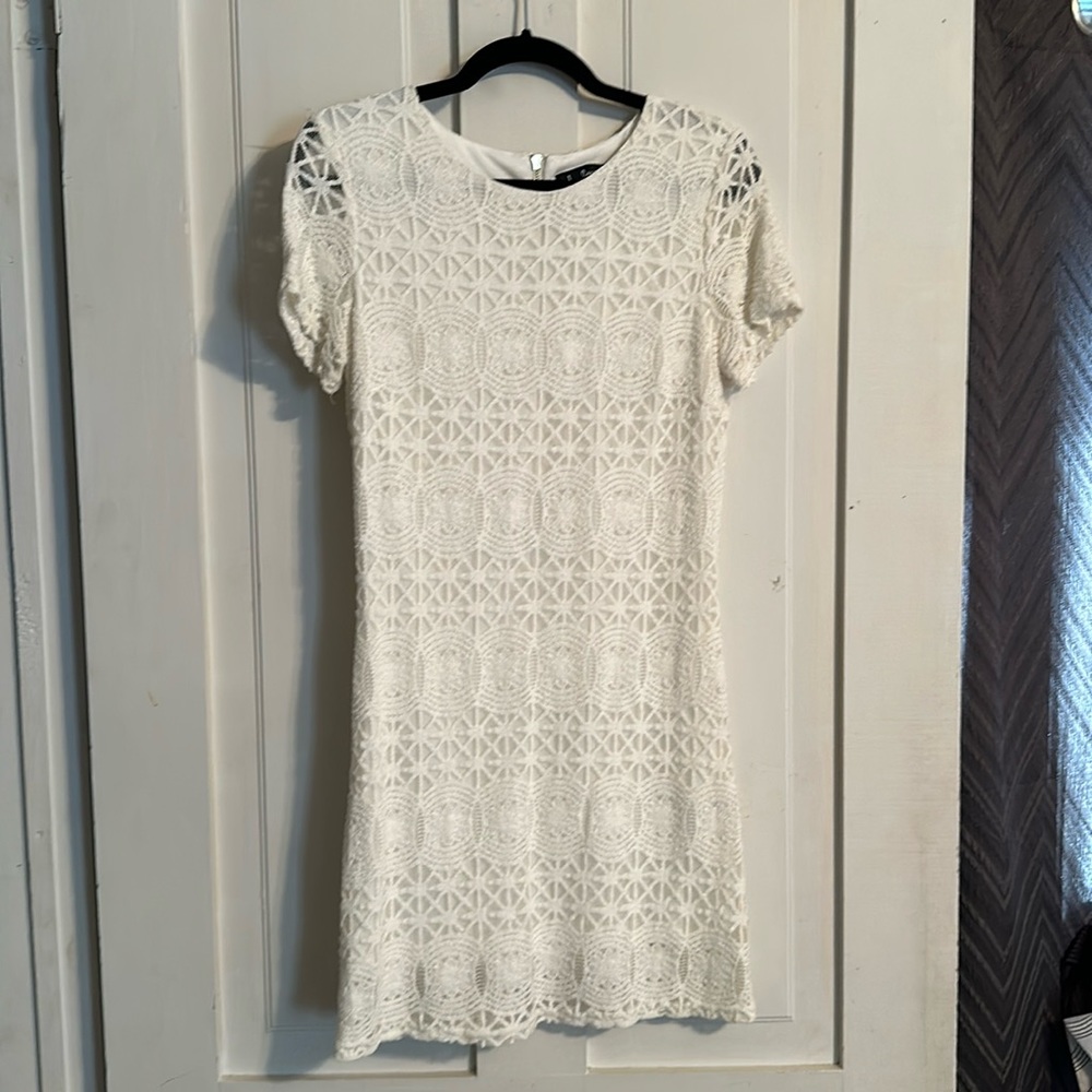 White Lulus Dress — Size Small